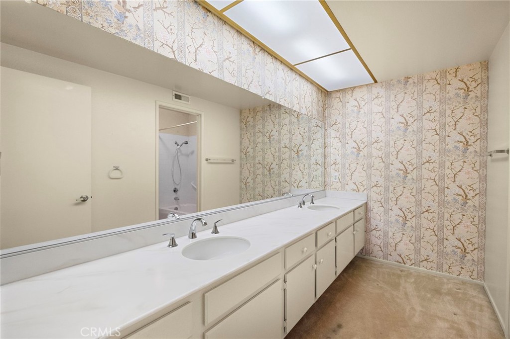 450 S Mountain Glen Road