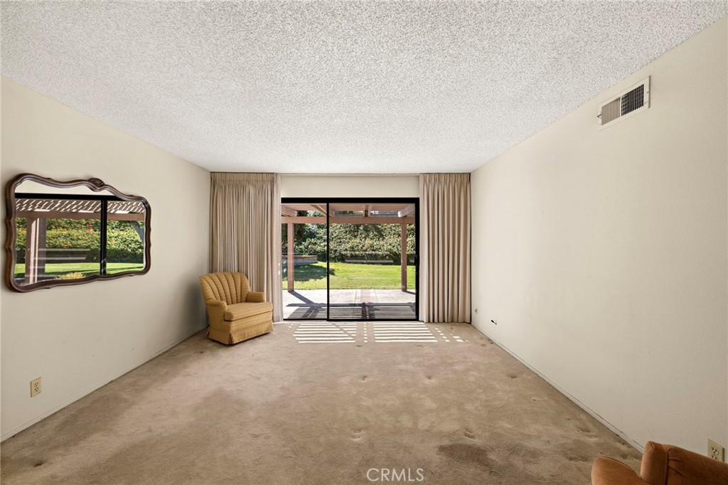 450 S Mountain Glen Road