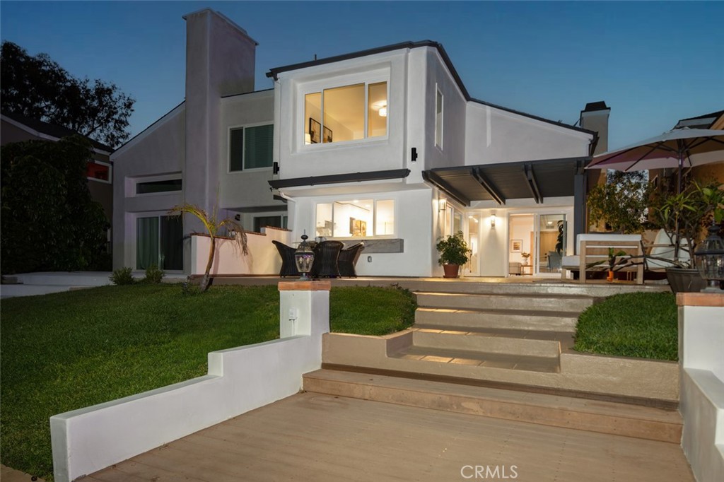 22522 Lake Forest Lane