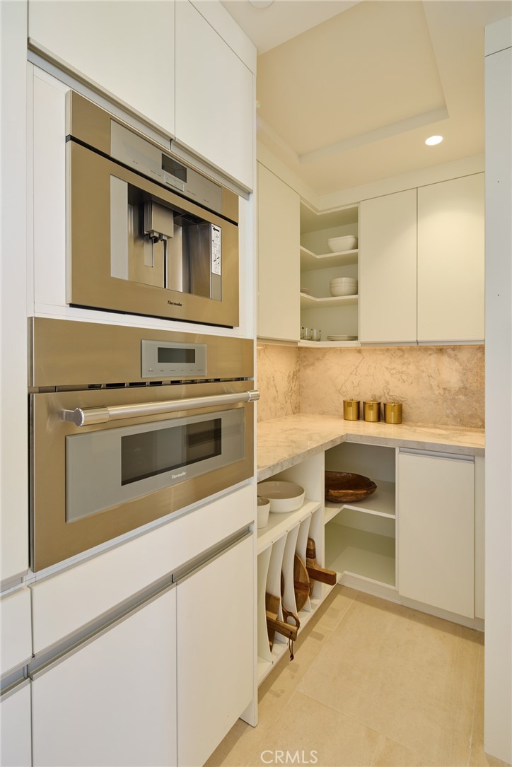 840 Gainsborough Drive