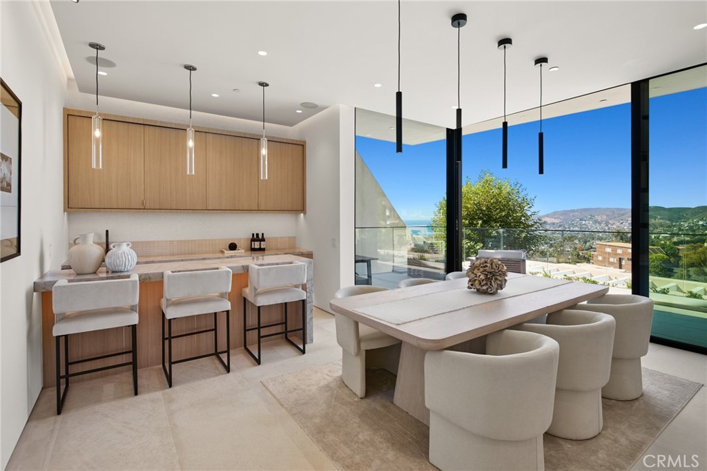 840 Gainsborough Drive