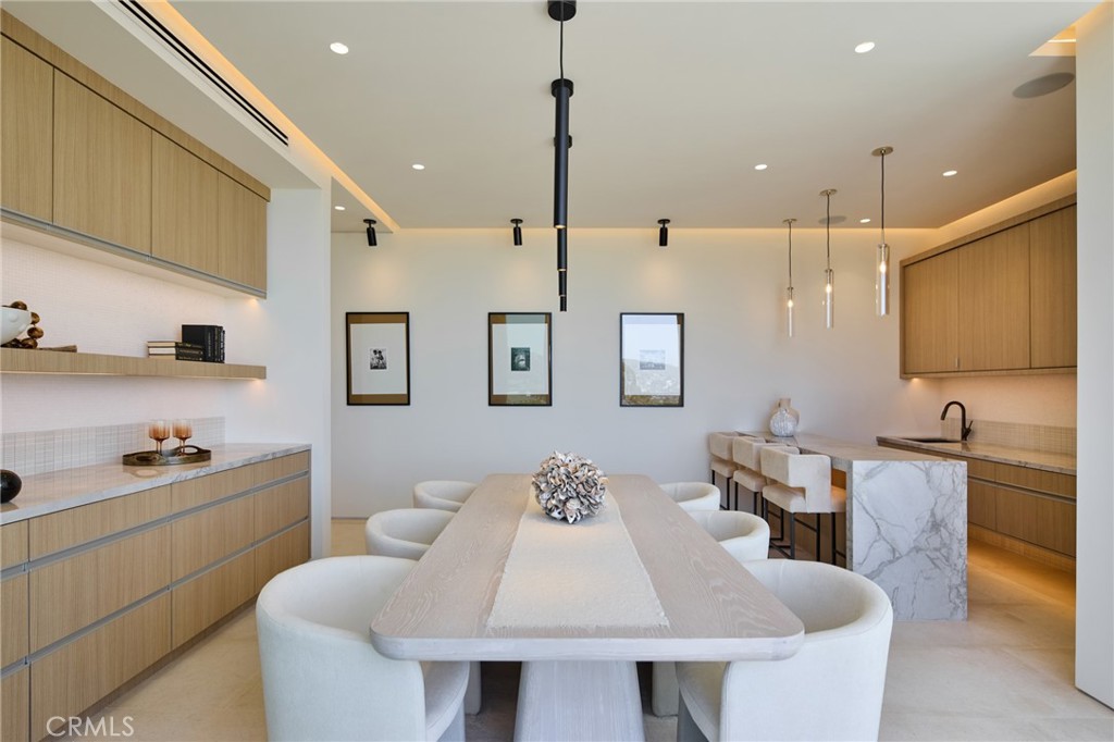 840 Gainsborough Drive