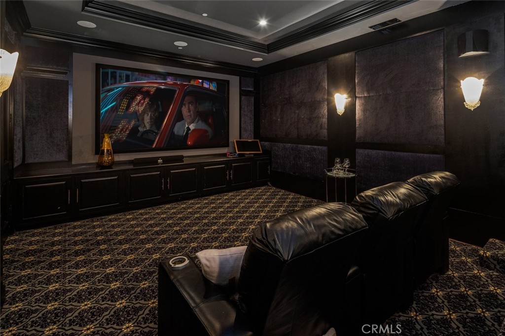 1122 S Santa Anita Avenue