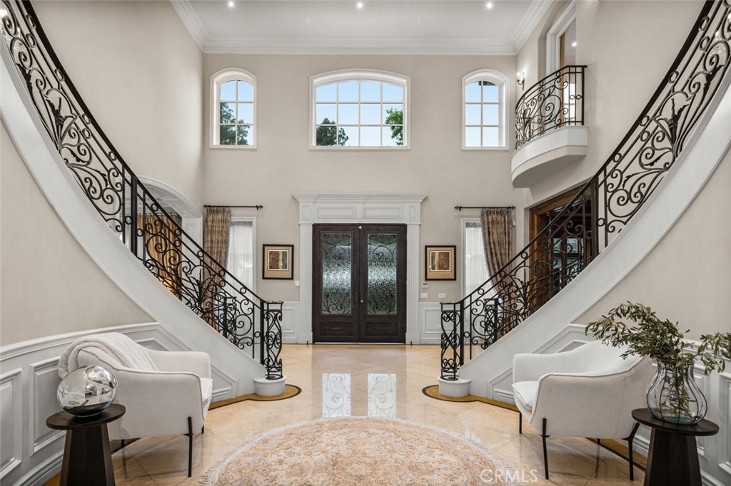 1122 S Santa Anita Avenue