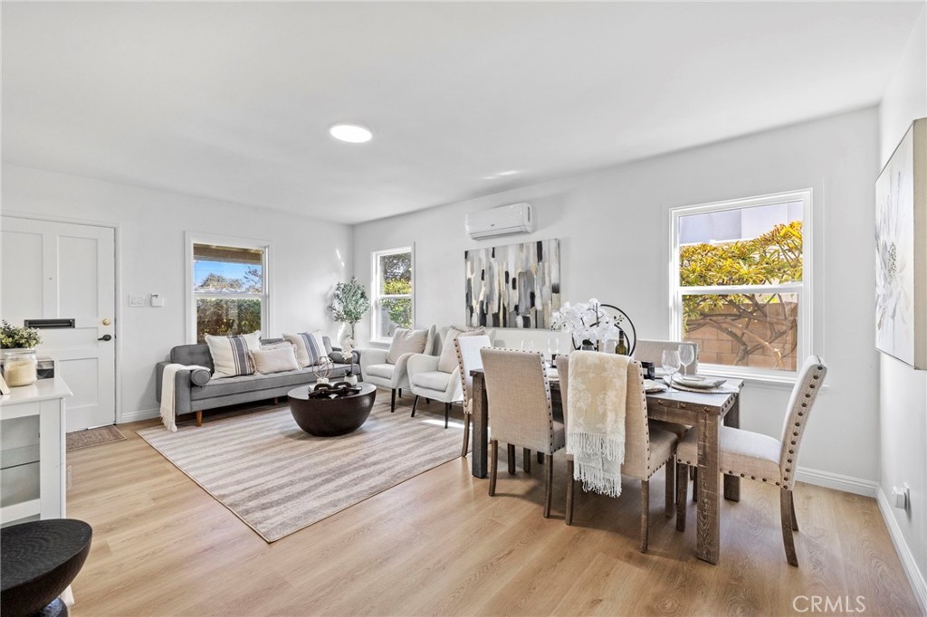 2100 W Valencia Drive