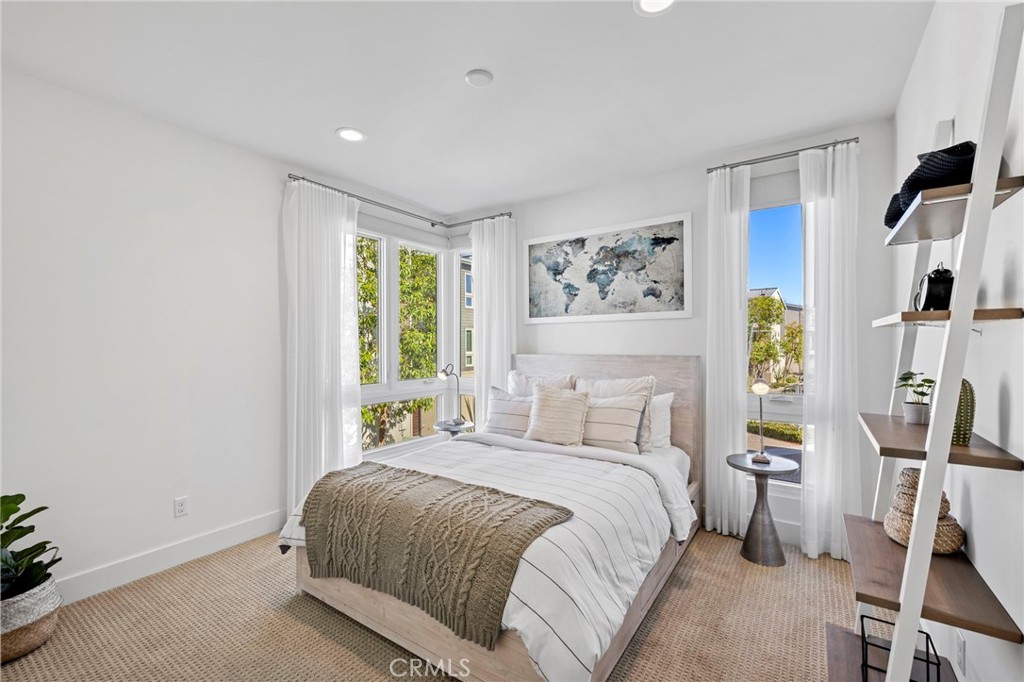 5512 Seashore