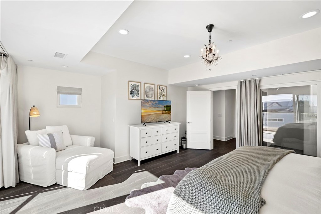 5512 Seashore