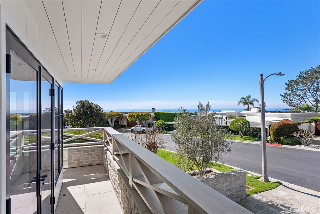 92 Monarch Bay