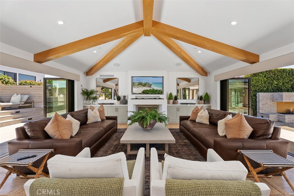 92 Monarch Bay