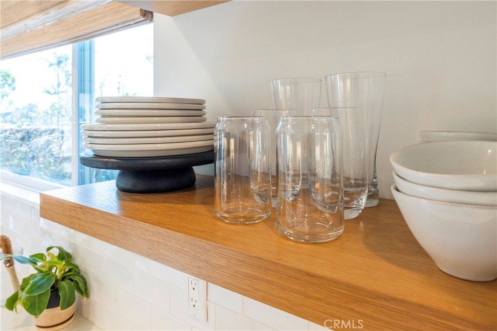 6702 E El Salvador Street