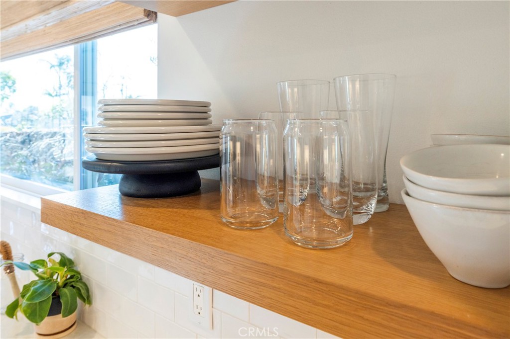 6702 E El Salvador Street