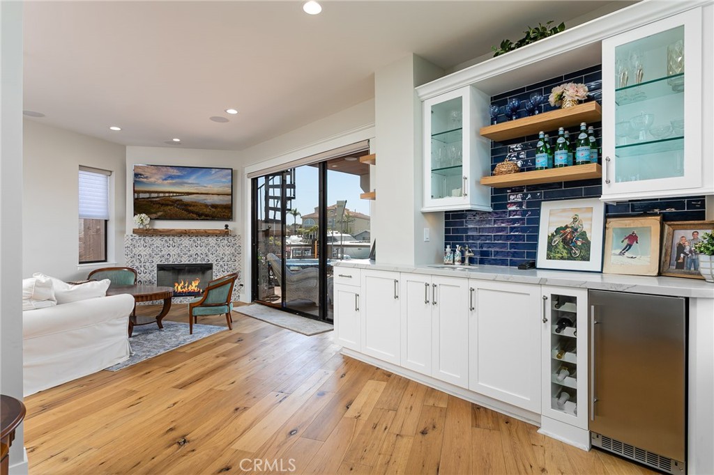 16857 Bayview A