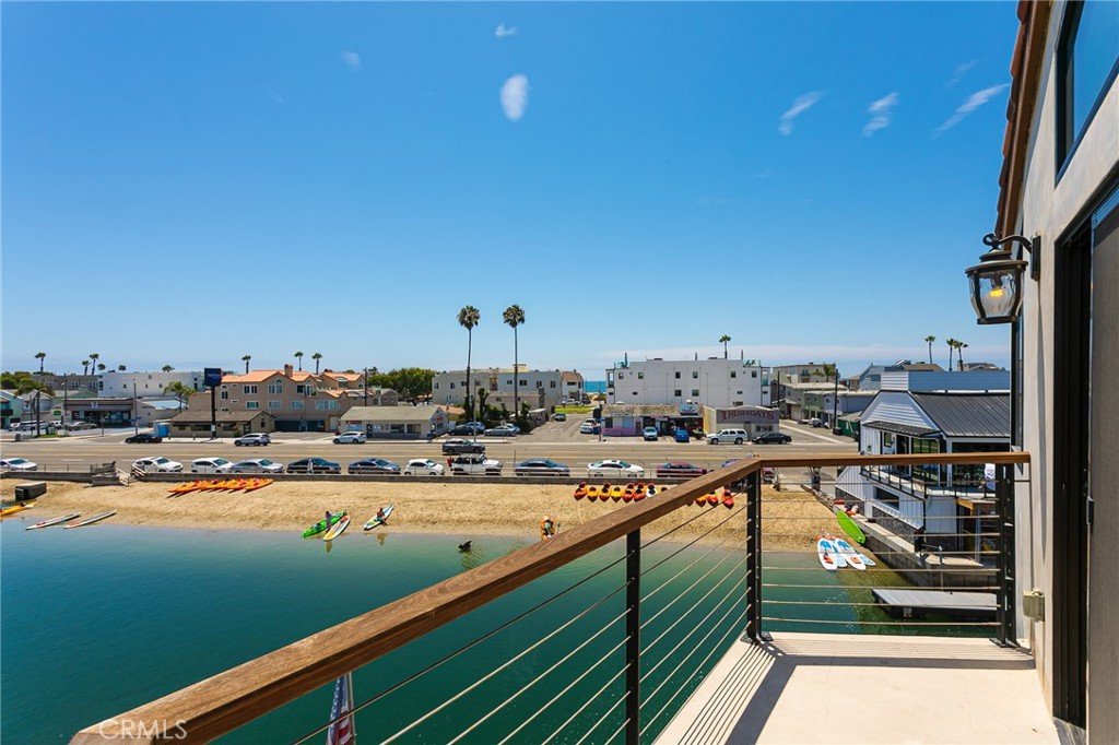 16857 Bayview A