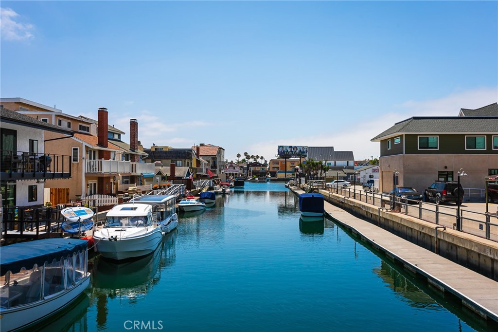 16857 Bayview A