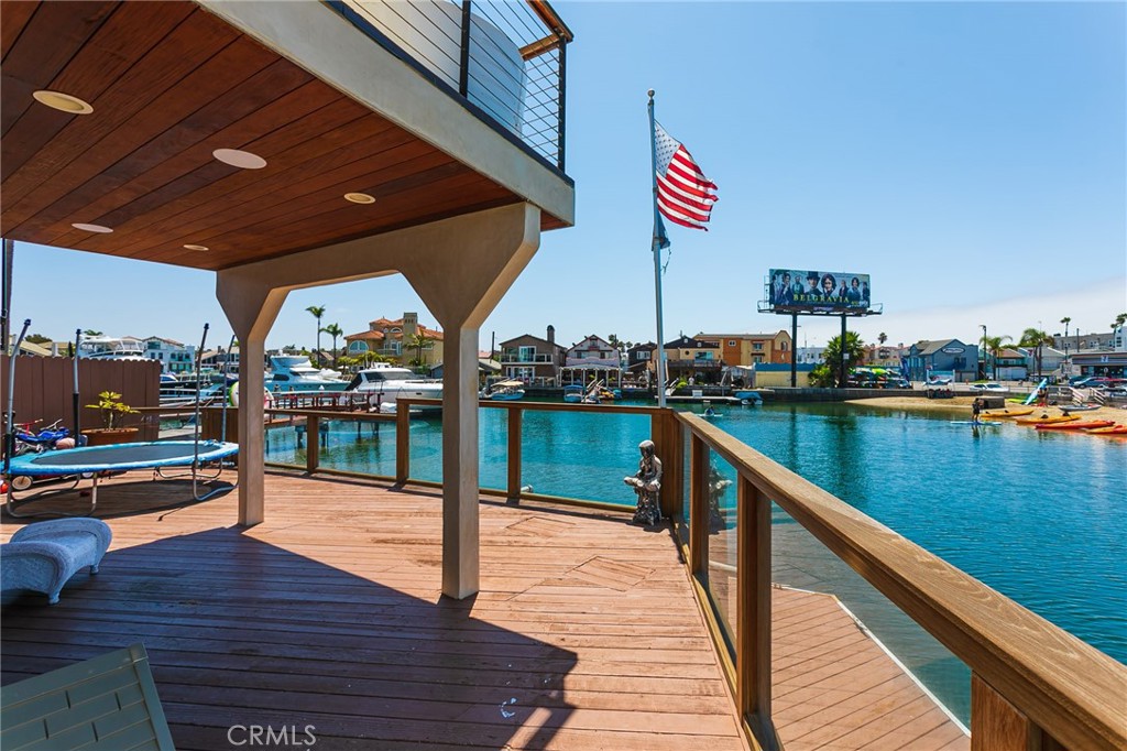 16857 Bayview A