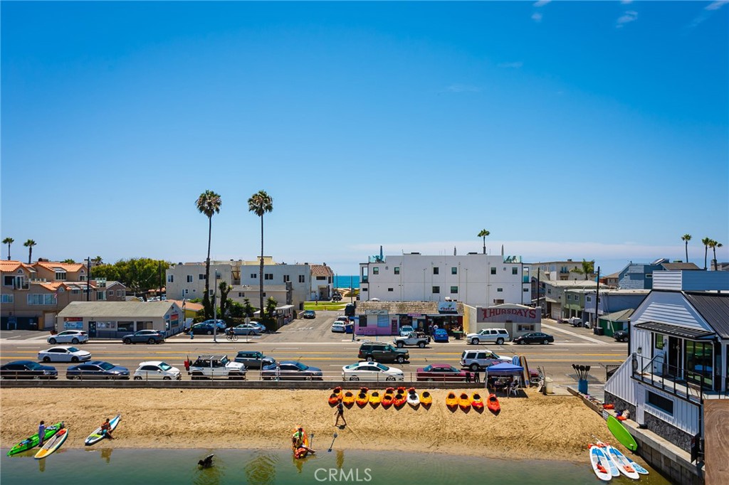 16857 Bayview A