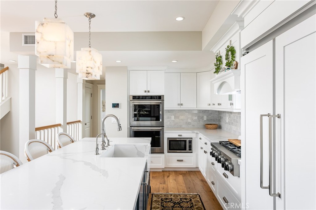 16857 Bayview A