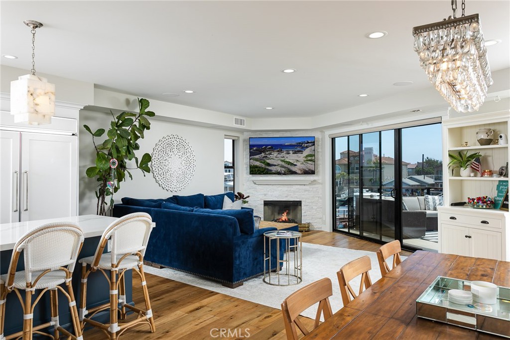 16857 Bayview A
