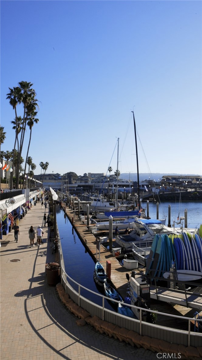 107 S Helberta Avenue 4