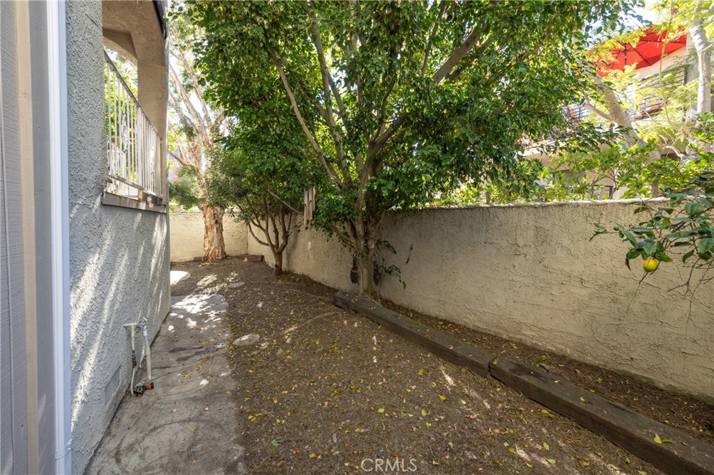 107 S Helberta Avenue 4