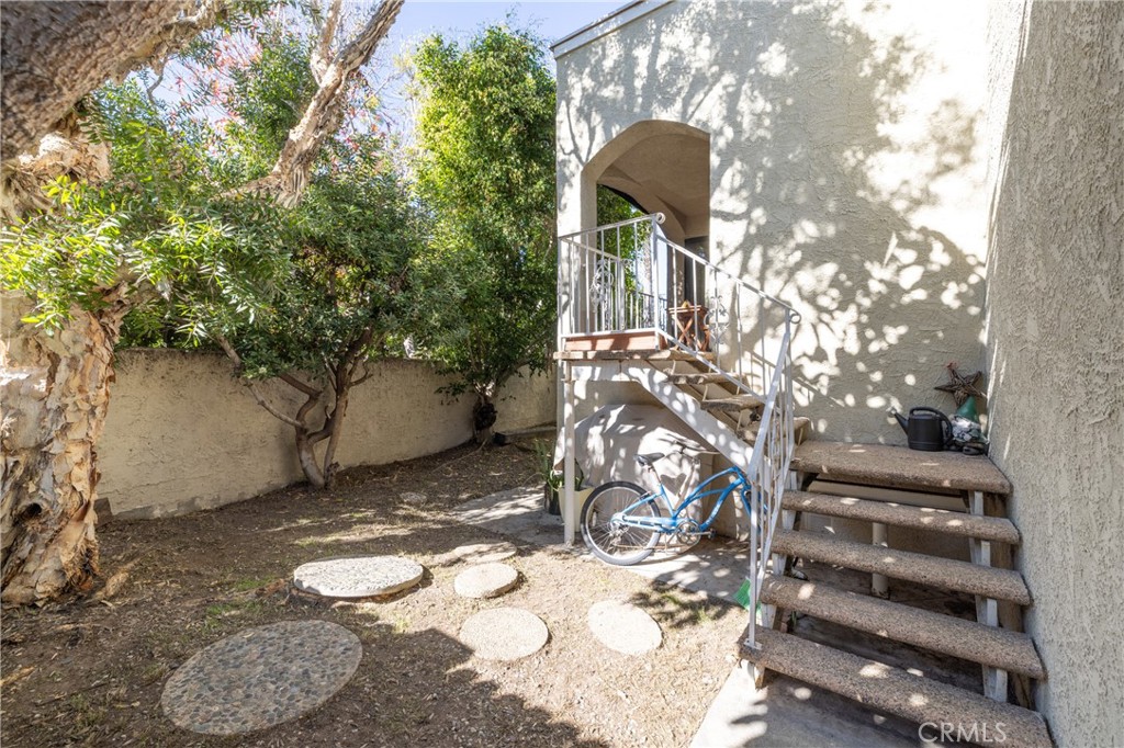 107 S Helberta Avenue 4