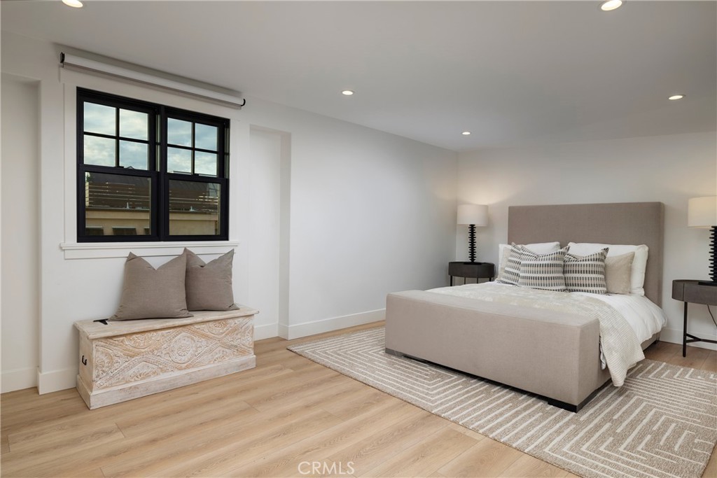 5903 E Corso Di Napoli