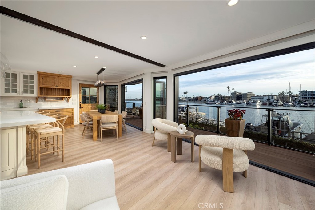 5903 E Corso Di Napoli