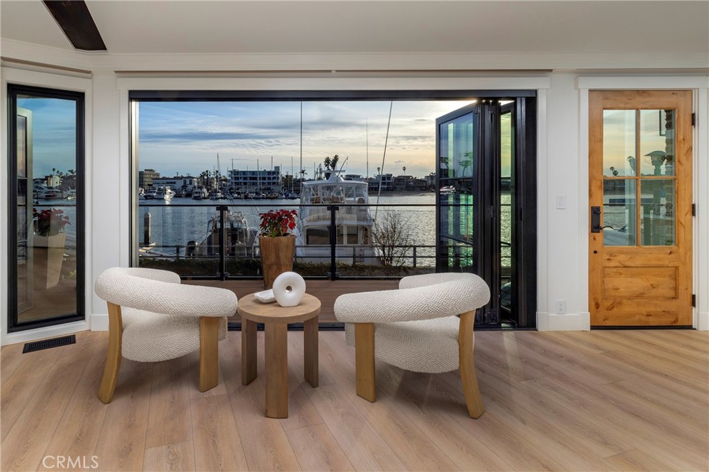 5903 E Corso Di Napoli