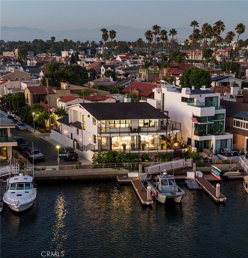 5903 E Corso Di Napoli