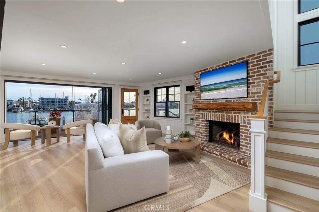 5903 E Corso Di Napoli