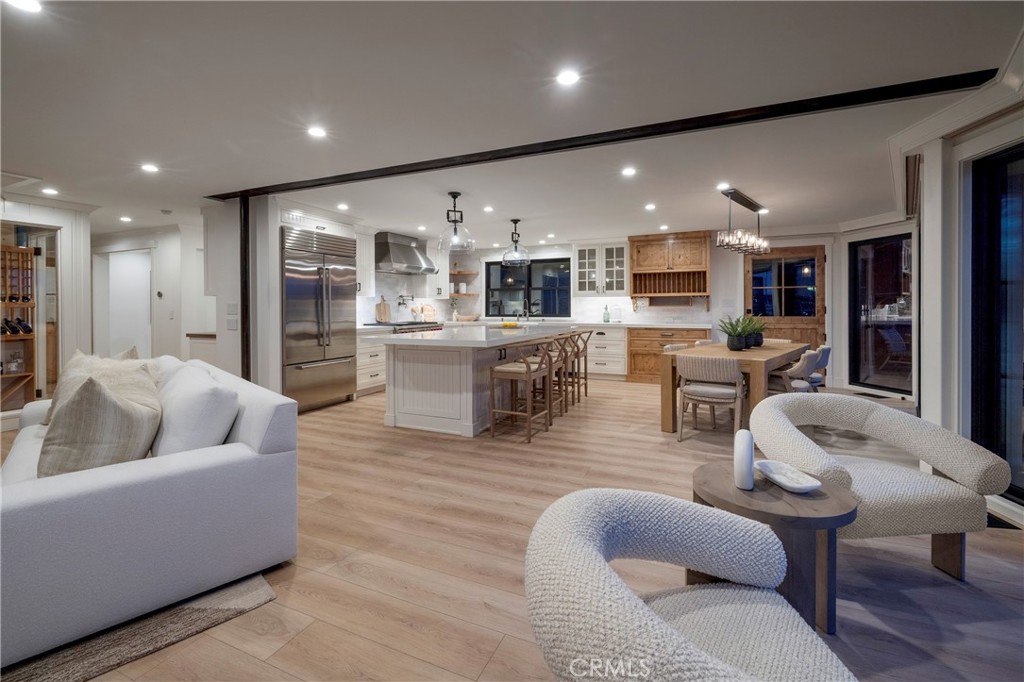 5903 E Corso Di Napoli