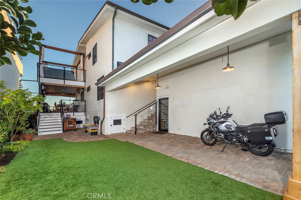 5903 E Corso Di Napoli