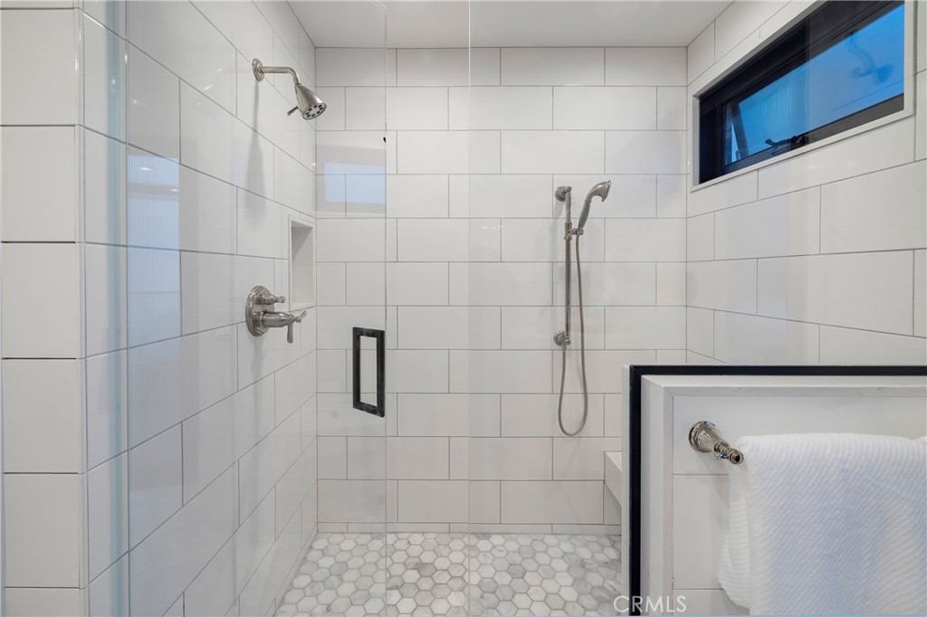 5903 E Corso Di Napoli