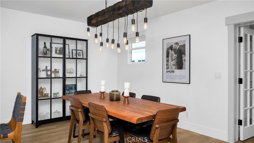 308 E 18th Street