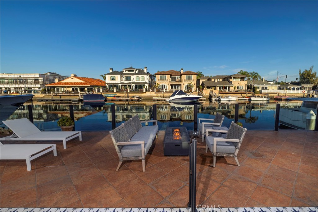 16572 Grimaud