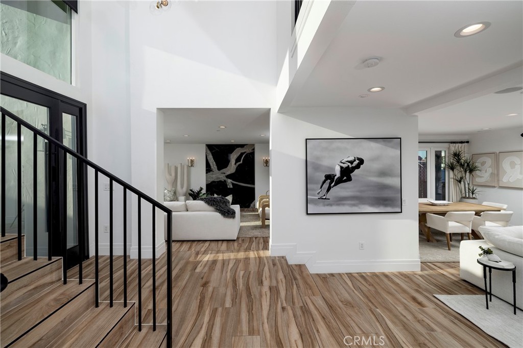 16572 Grimaud