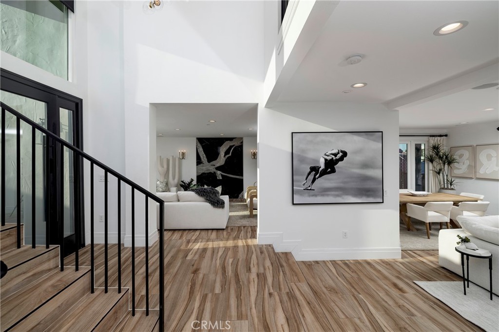 16572 Grimaud