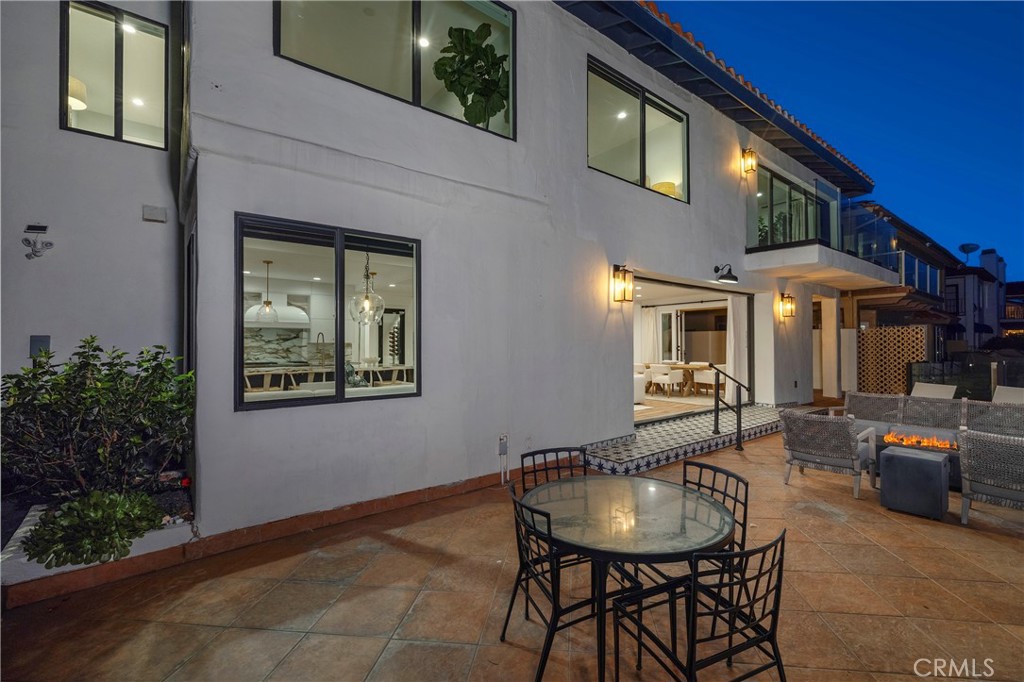 16572 Grimaud