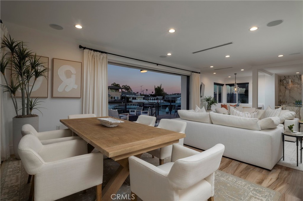 16572 Grimaud