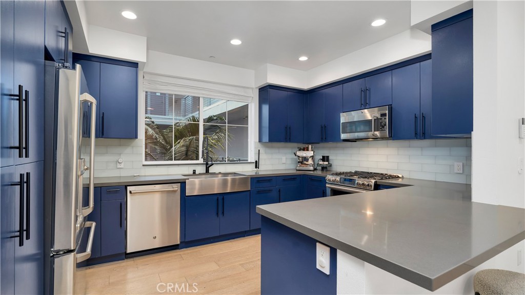 4240 Laurel Canyon Boulevard 306