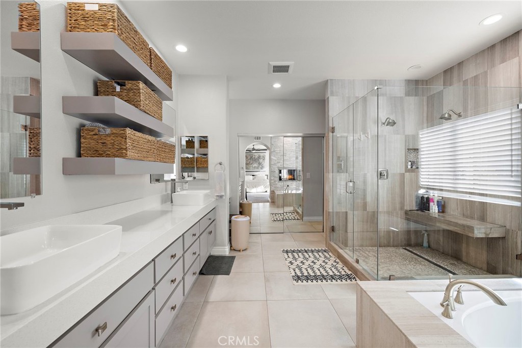 11 Avenida La Promesa