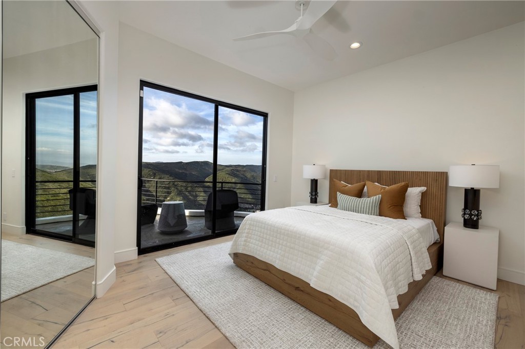 1425 Skyline Drive