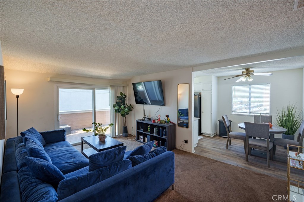 1250 S Brookhurst