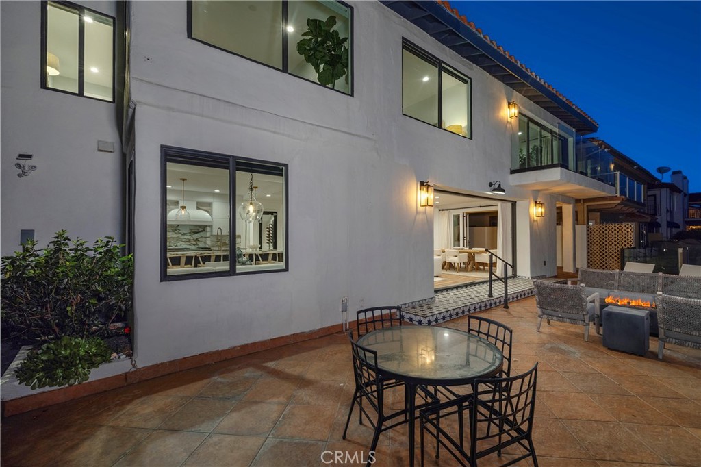 16572 Grimaud