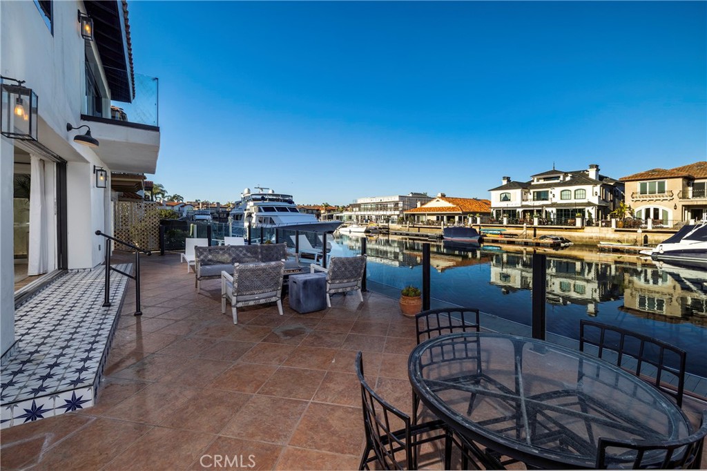 16572 Grimaud