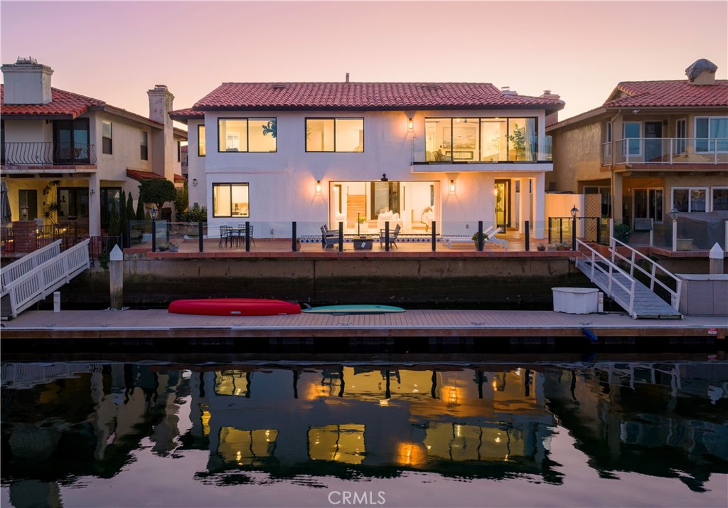 16572 Grimaud