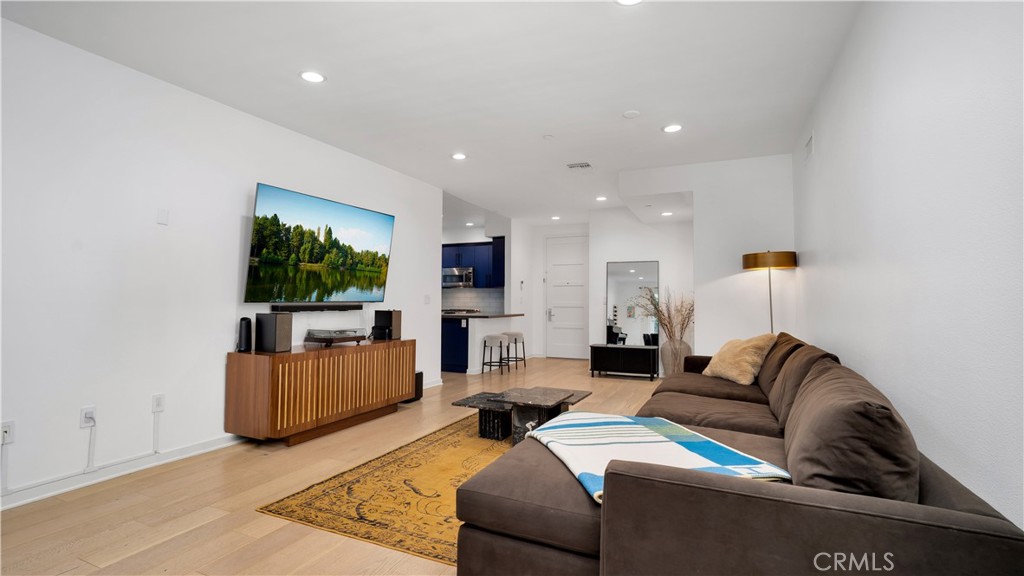 4240 Laurel Canyon Boulevard 306