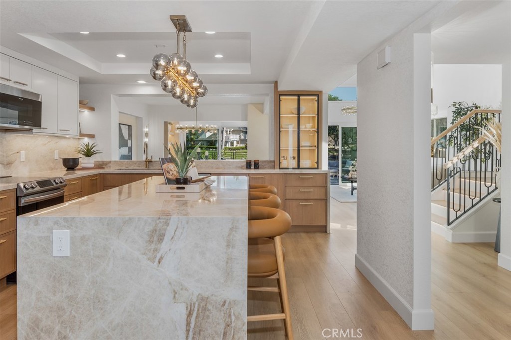 22576 Lake Forest Lane