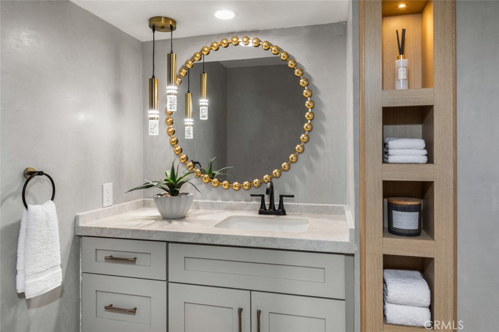 22576 Lake Forest Lane