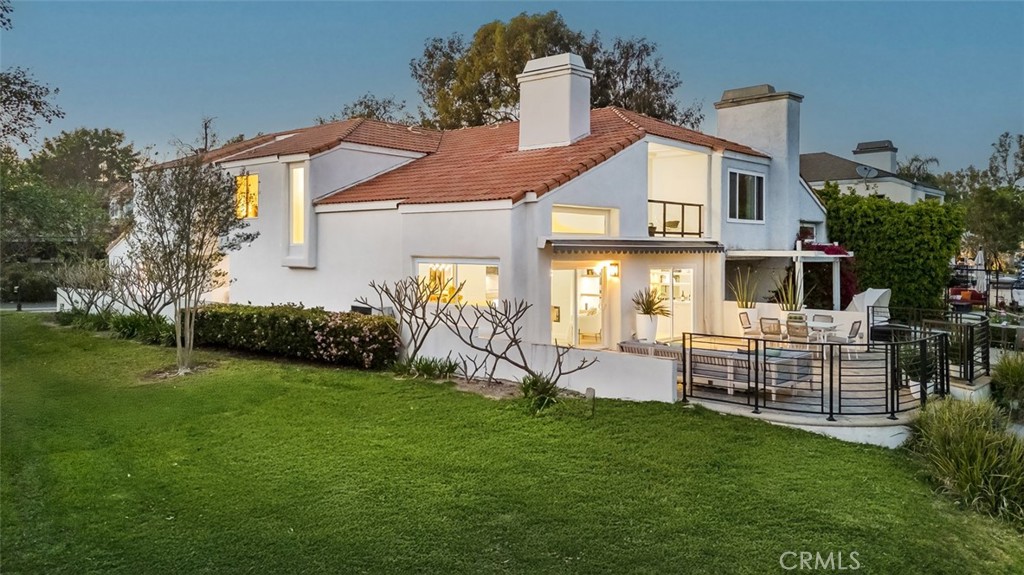 22576 Lake Forest Lane